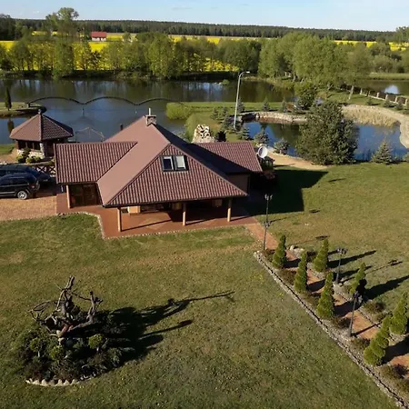 Dom Nad Stawem Przy Lesie Apartamento Burkat