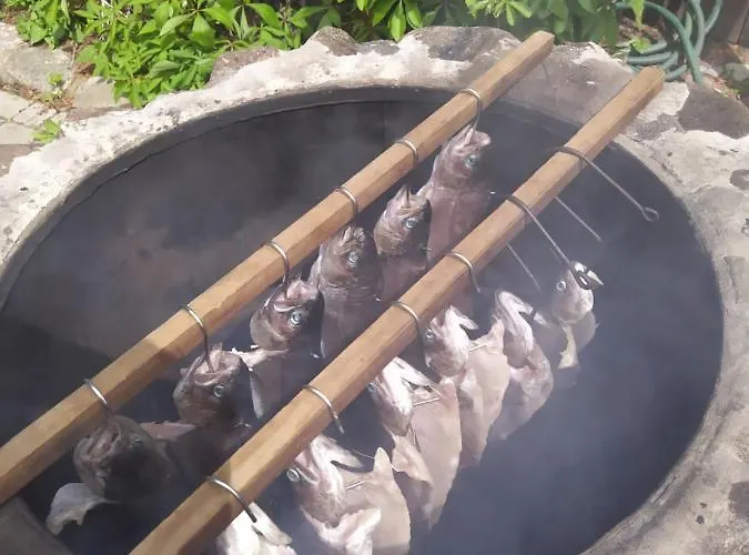 Dom Nad Stawem Przy Lesie Apartment Burkat